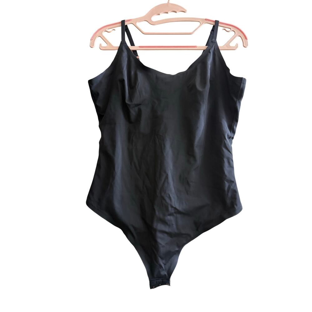 Pinsy Shape-wear Scoop Tank Hourglass Shapewear Bodysuit